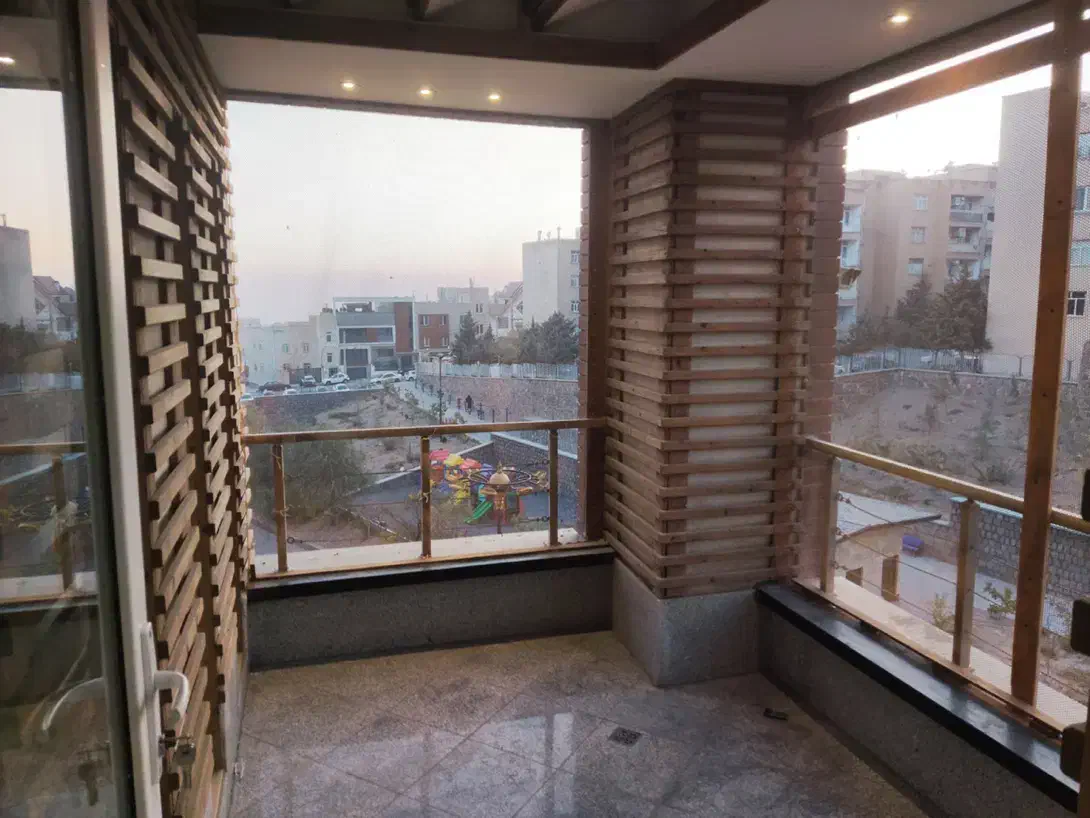 ۲۵۰ متر ، فول لوکس ، در فاز دو