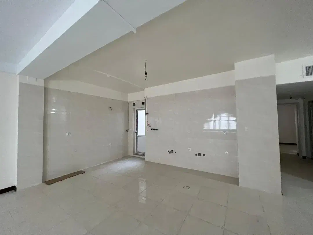 پردیس فازهشت کلید خام ۱۰۵متری