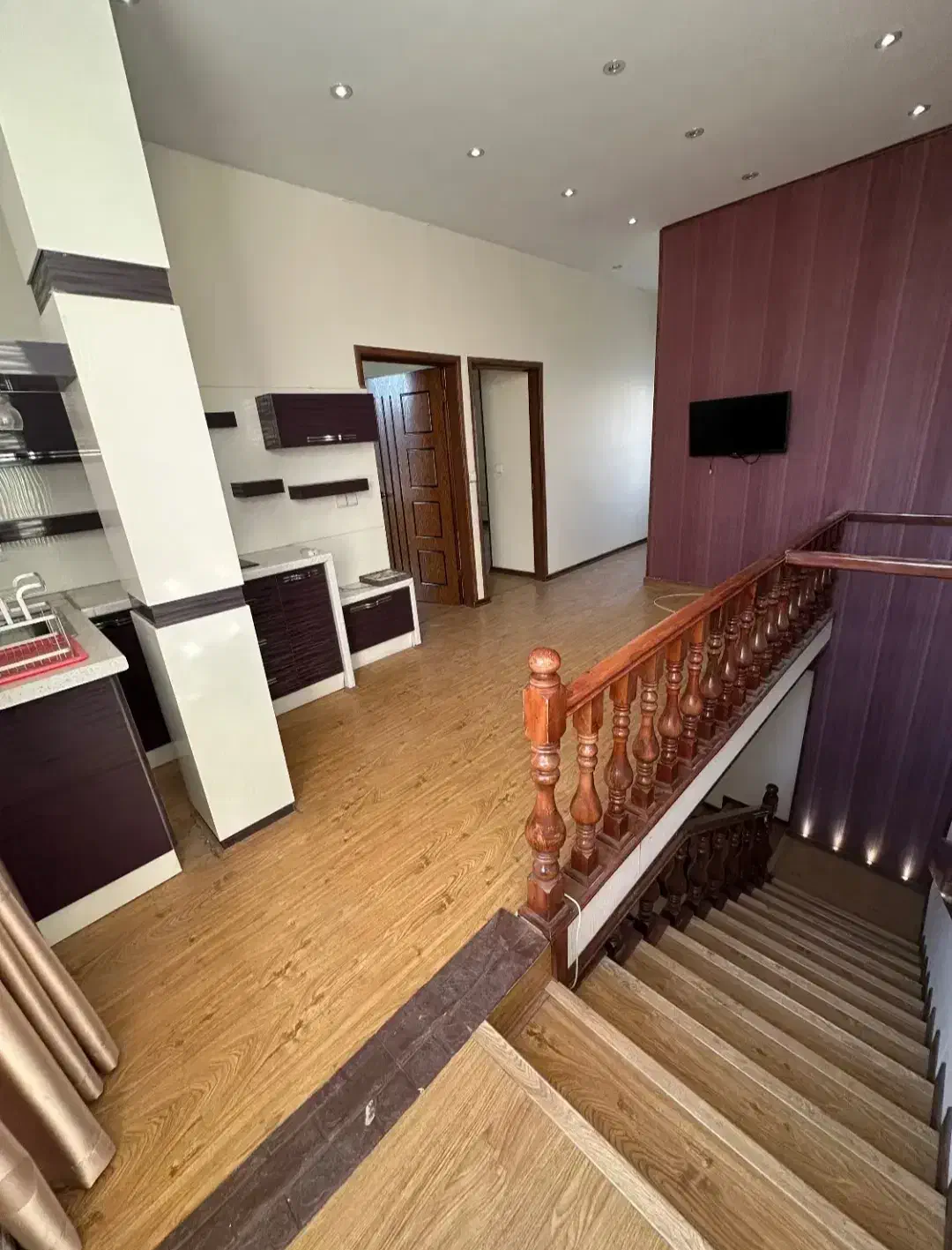 ۲۳۰ متر دوبلکس/ با دو تراس قابل چیدمان