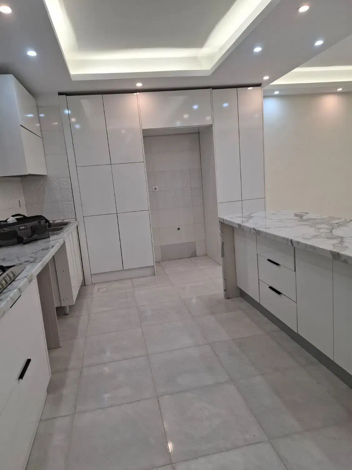 اجاره آپارتمان ۲خوابه فاز۸