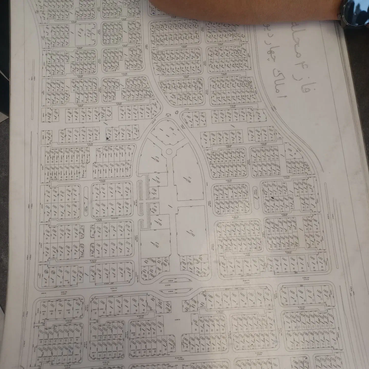 زمین فاز ۴ محله ۳