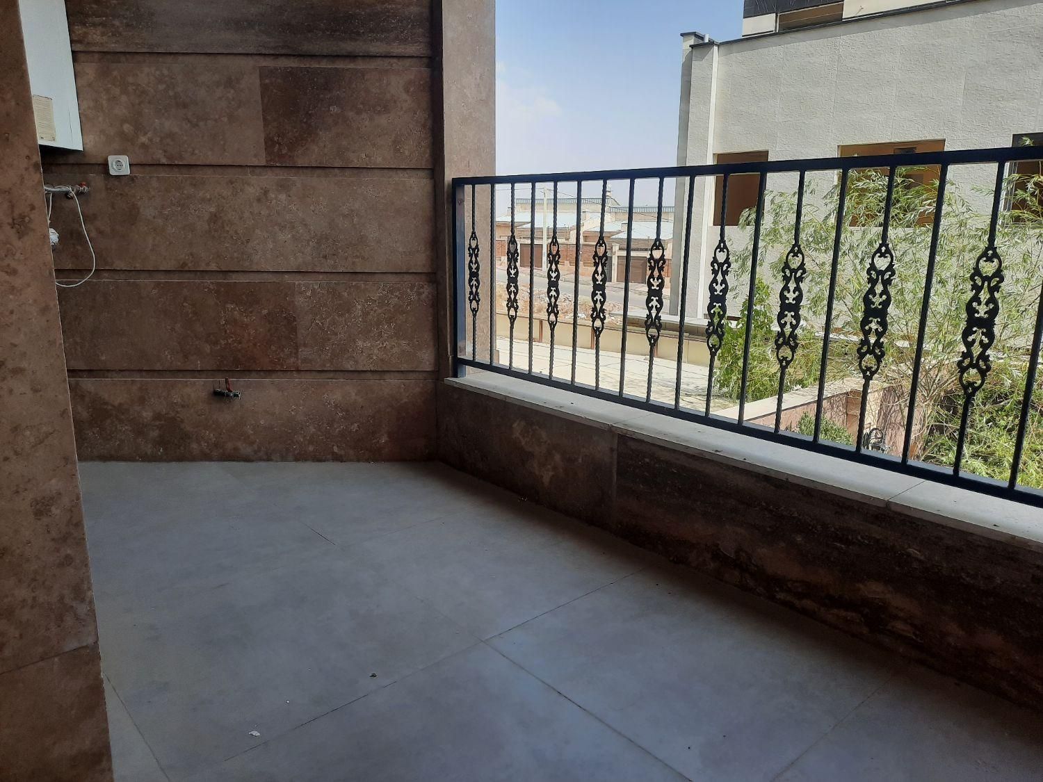 پردیس آپارتمان ۱۸۵ متر تک واحدی فاز ۱ محله ۴