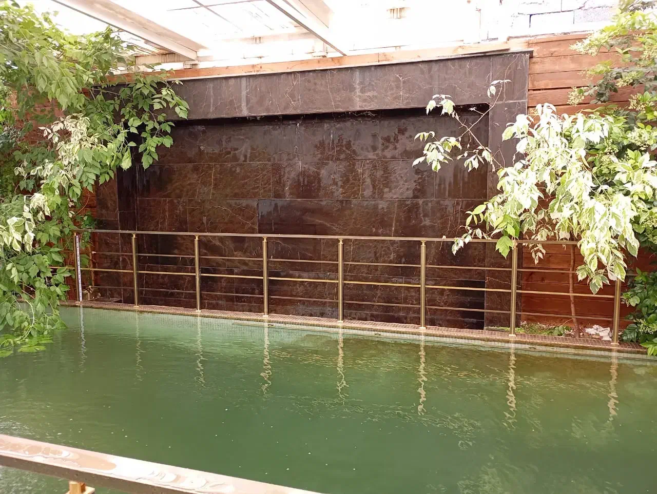 ویلایی اجاره/ ۳۰۰ متر/ ۲ خواب/ فاز ۱