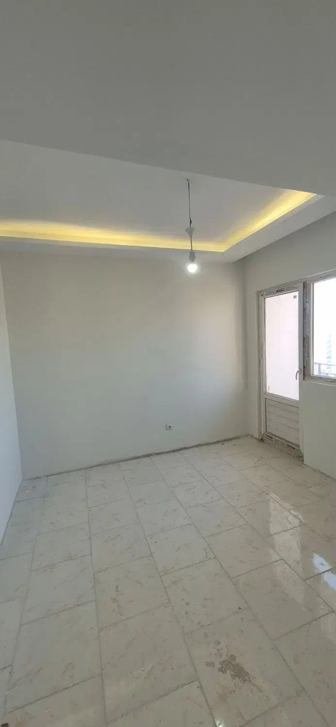 فاز ۱۱ . ۸۷ متر . زون ۳ سالن جنوبی عرصه وام تسویه