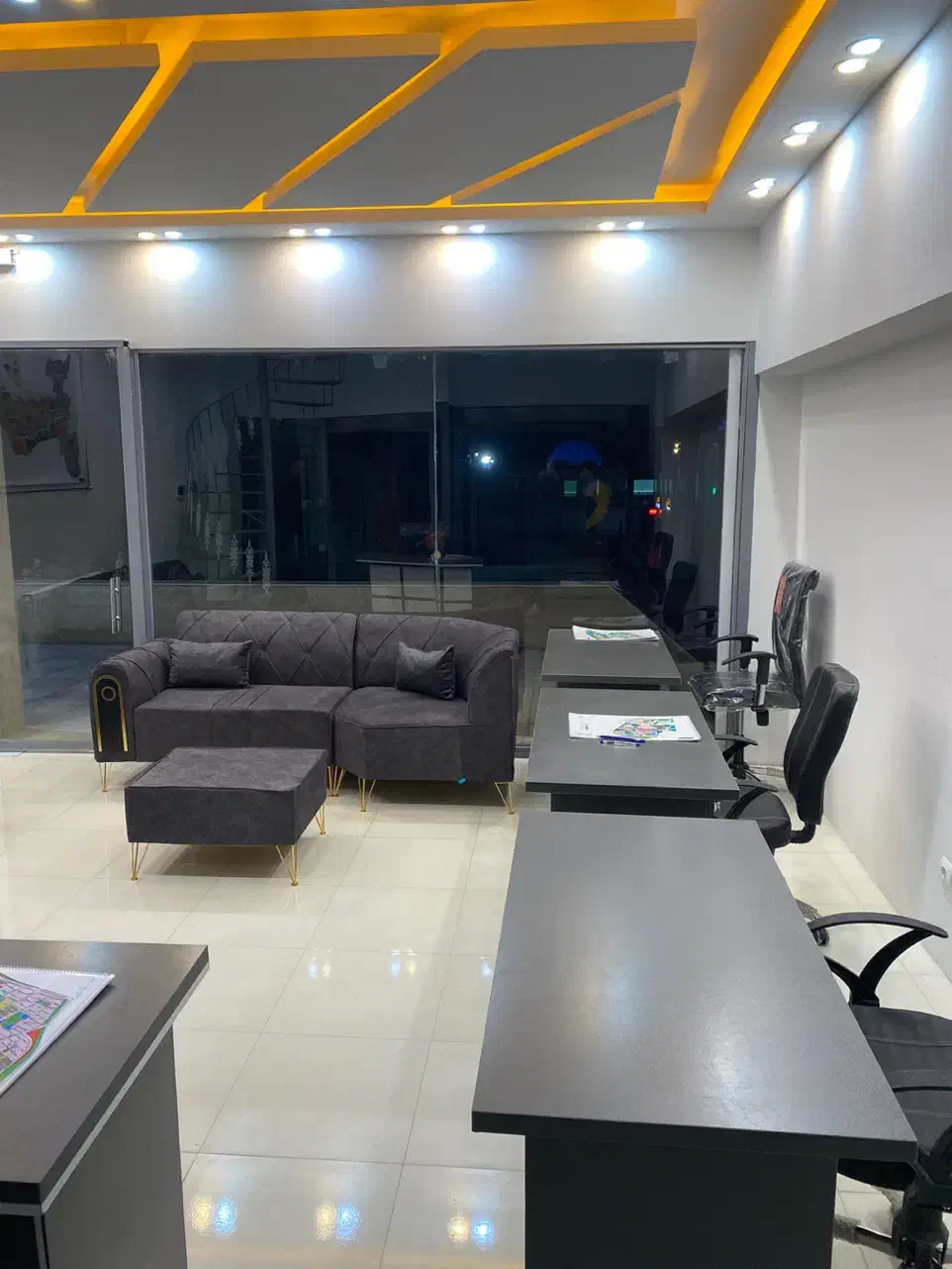 مغازه سنددار تخفیف و شرایط ویژه برای خریدار واقعی