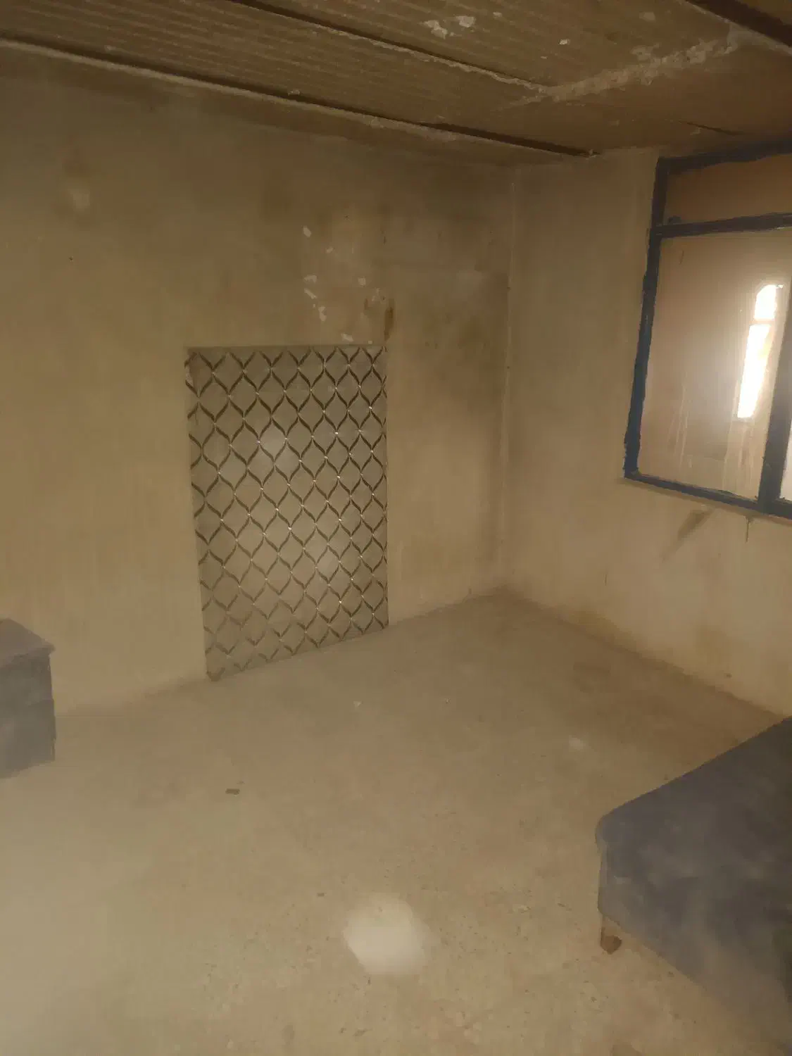 ۳۲۰ متر سوله وکارخانه پردیس،کمرد،خرمدشت