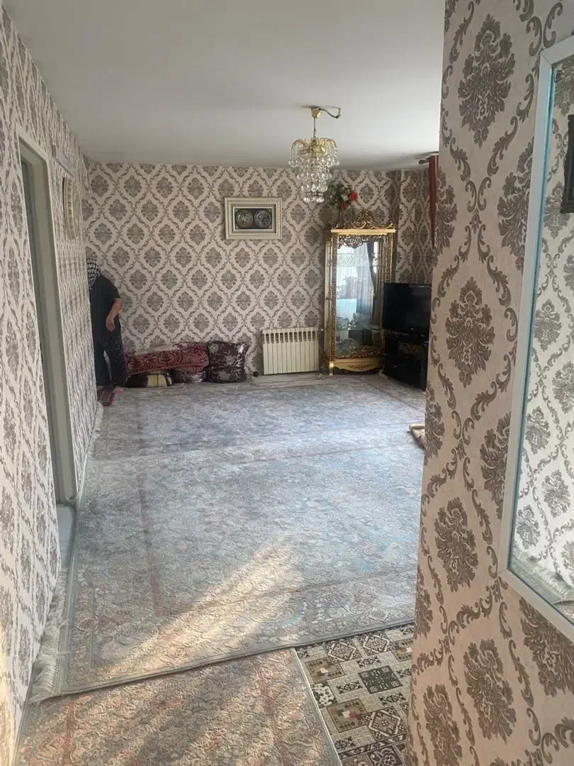 توضیحات

پردیس فاز۳ 
خیابان معلم
۳۵۰ رهن کامل
طبقه دوم
۶۶متری تک خواب
تخلیه فوری دو روزه
انباری دارد
بهترین لویکشن 
دسترسی عالی
بر بلوار اصلی
مالک محترم ۱۸ ماهه هم رهن کامل میده.
پارکینگ محوطه با درب ریموت‌دار و نگهبانی ۲۴ ساعته.
مجتمع آرام