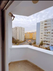 64 متر/ فاز 3 / پردیسان/ گلستان /بسیار تمیز و مرتب