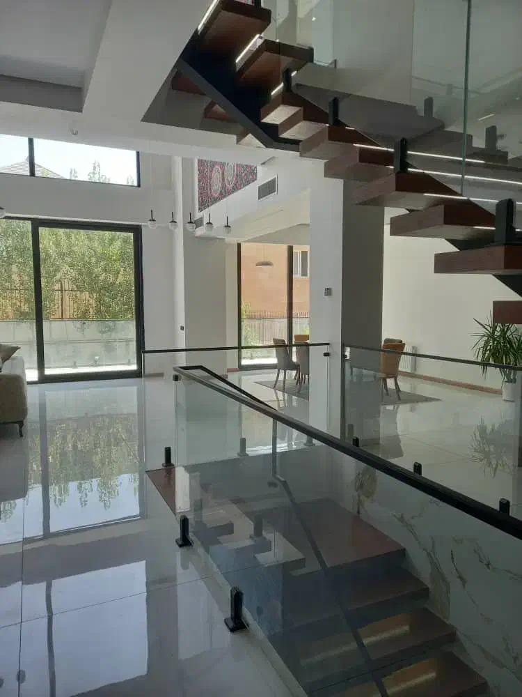 تریبلکس/فول لاکچری/استخروجکوزی