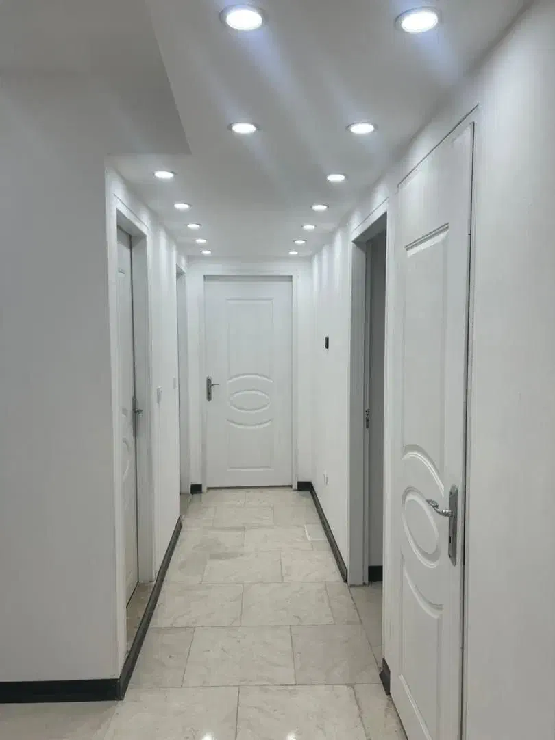 بسم تعالی 
سه واحد در پروژه‌های کیادژ و تحکیم ساخت

تمامی واحدها فول لاکچری 

واحد کیادژ 
طبقه چهارم 
 فول لاکچری 
 ۵۰۰ رهن کامل 

واحدهای تحکیم ساخت 
دو واحد در یک بلوک طبقه سوم و چهارم 
هر دو فول لاکچری
طبقه سوم ۴۵۰ رهن کامل 
طبقه چهارم ۵۵۰ رهن کامل

جهت دریافت اطلاعات بیشتر؛دریافت عکس‌ها و بازدید تماس بگیری