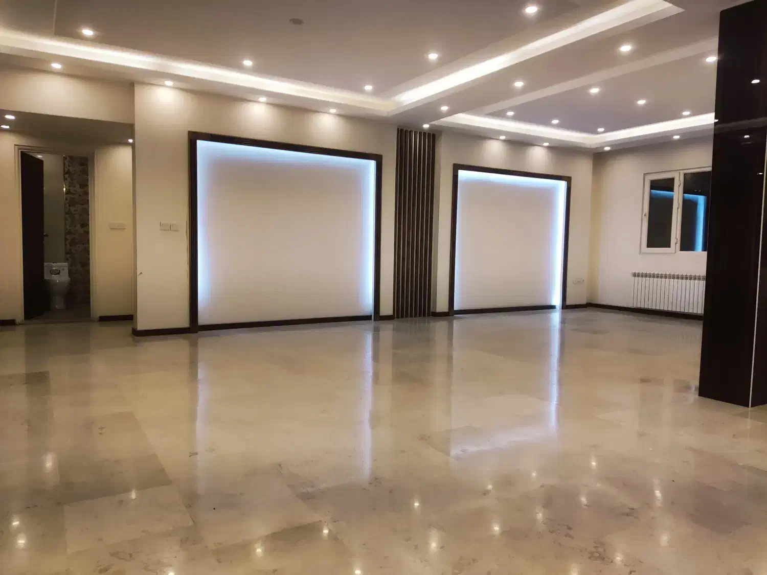 ۲۰۰ متر ، سونا و جکوزی ، دربست یا جداگانه با روف